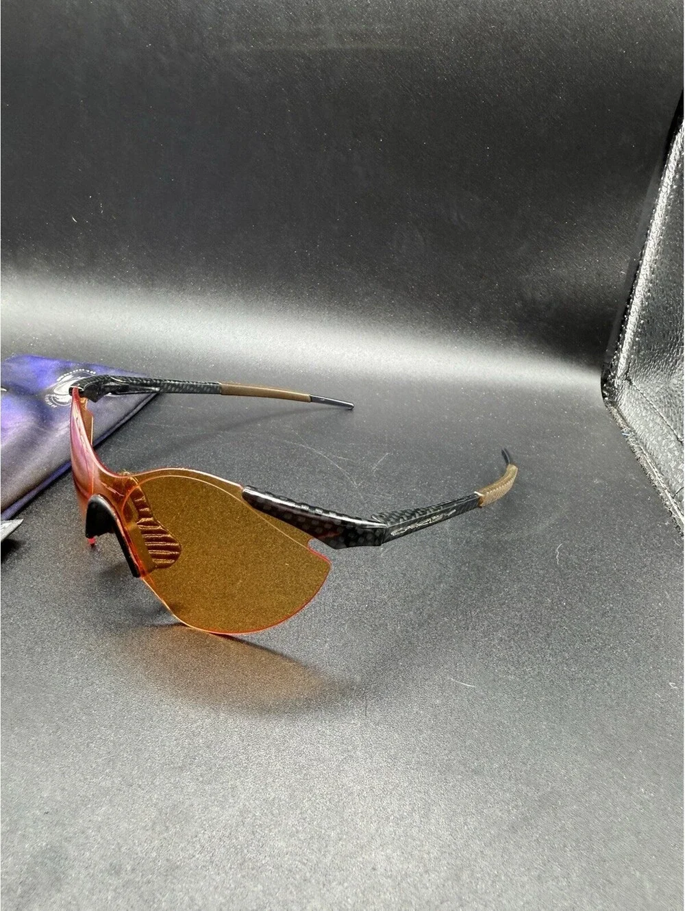 Oakley Zero 0.6 Carbon Fiber/Persimmon Lenses